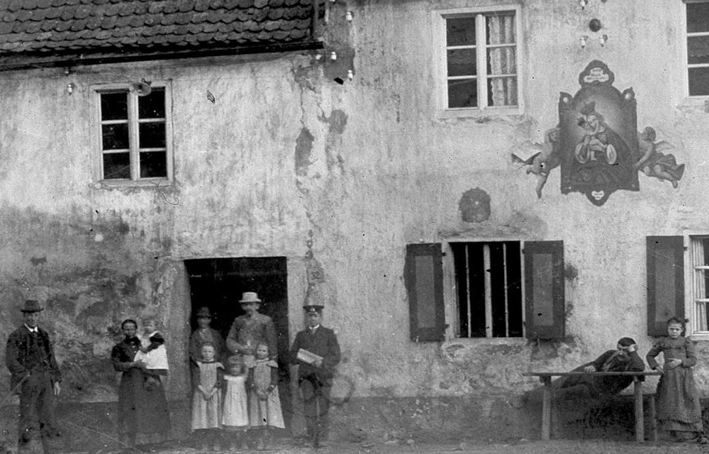 Hohenburger Stra�e 16 | Pfisterm�hle