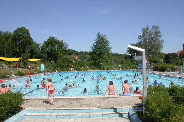 Freibad Kastl - Oase der Erholung